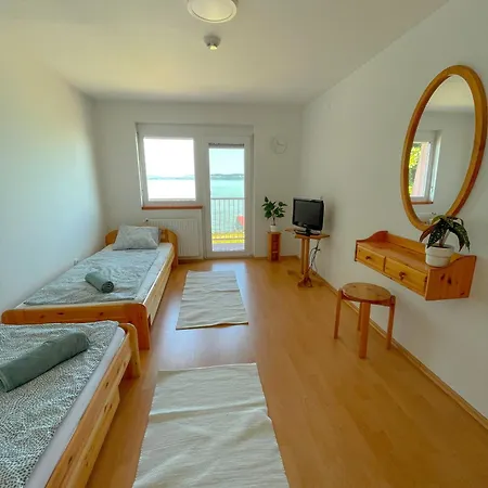 Zöldpart Balatonszárszó