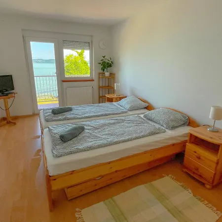 Zöldpart * Balatonszárszó