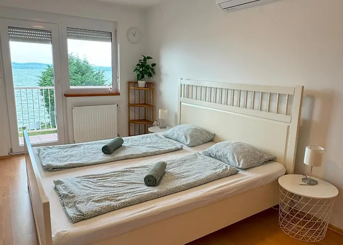 Zoeldpart באלאטונסארסו